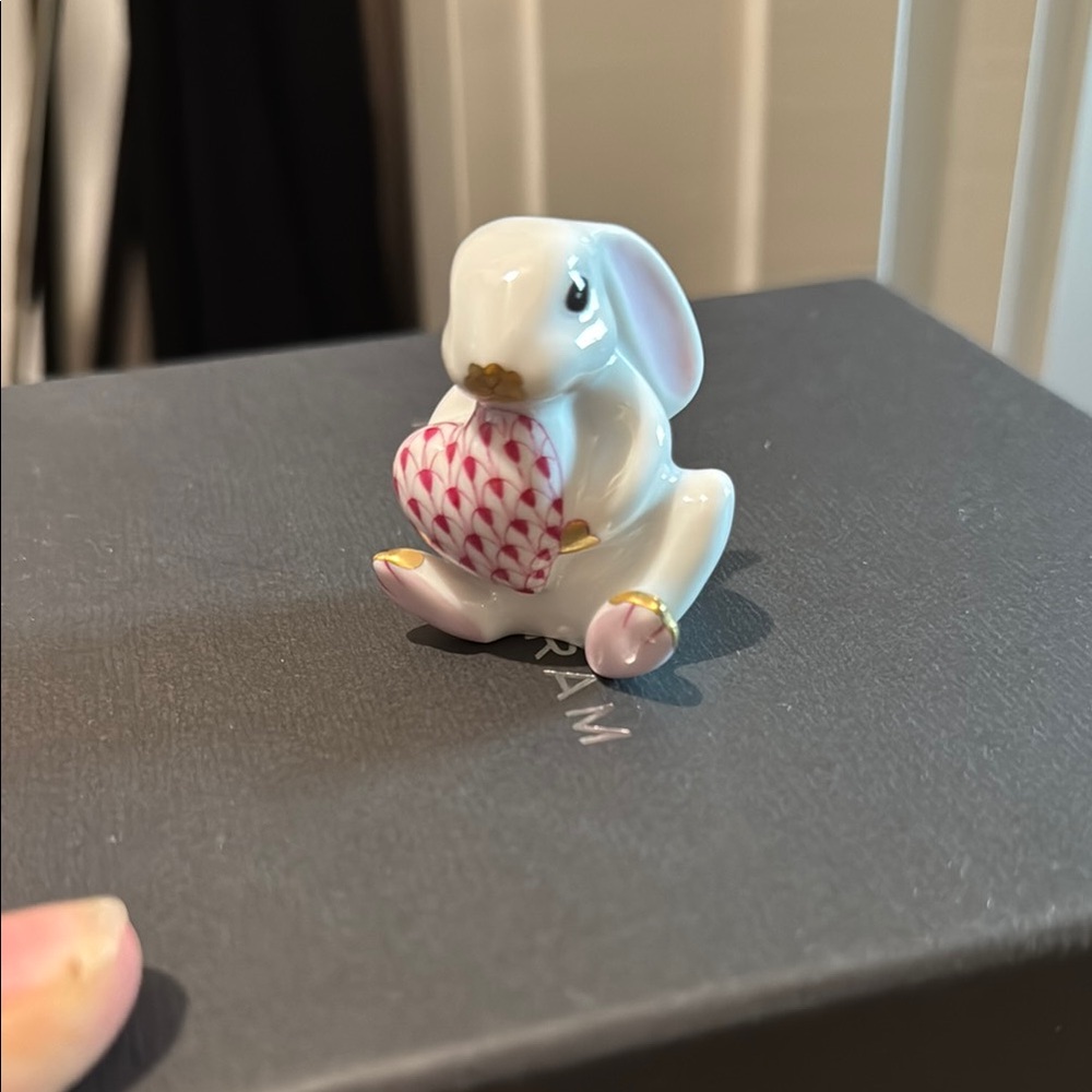 Herend White and Gold Bunny Figurine